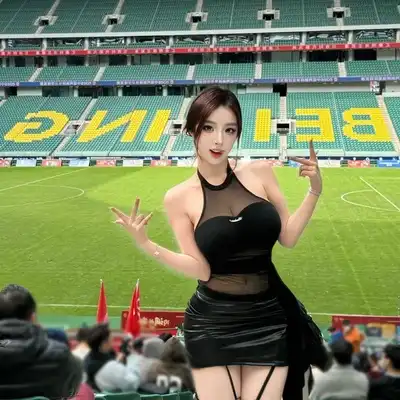 杨飞